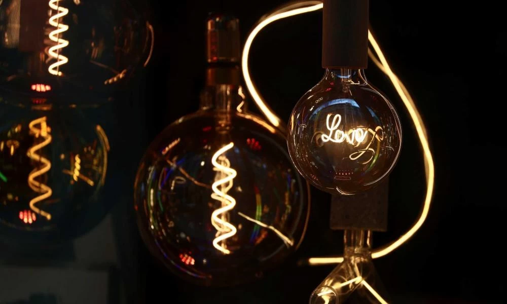 Βγήκε η ΚΥΑ για την επιδότηση ηλεκτρικού ρεύματος από Σεπτέμβριο έως Δεκέμβριο - Ποιοι οι δικαιούχοι